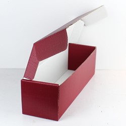 Zeige Details für Geschenkkarton ROT für 1 x 0,75l Flasche  (ohne Inhalt) - die Biere bestellen sie bitte extra Bild von Geschenkkarton ROT für 1 x 0,75l Flasche  (ohne Inhalt) - die Biere bestellen sie bitte extra